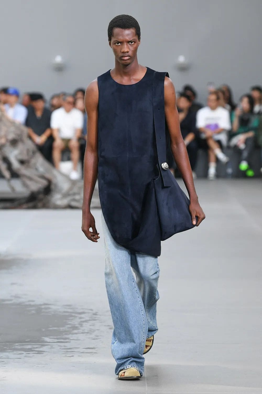 Loewe Homme Printemps Été 2024 Runway Magazine (8)