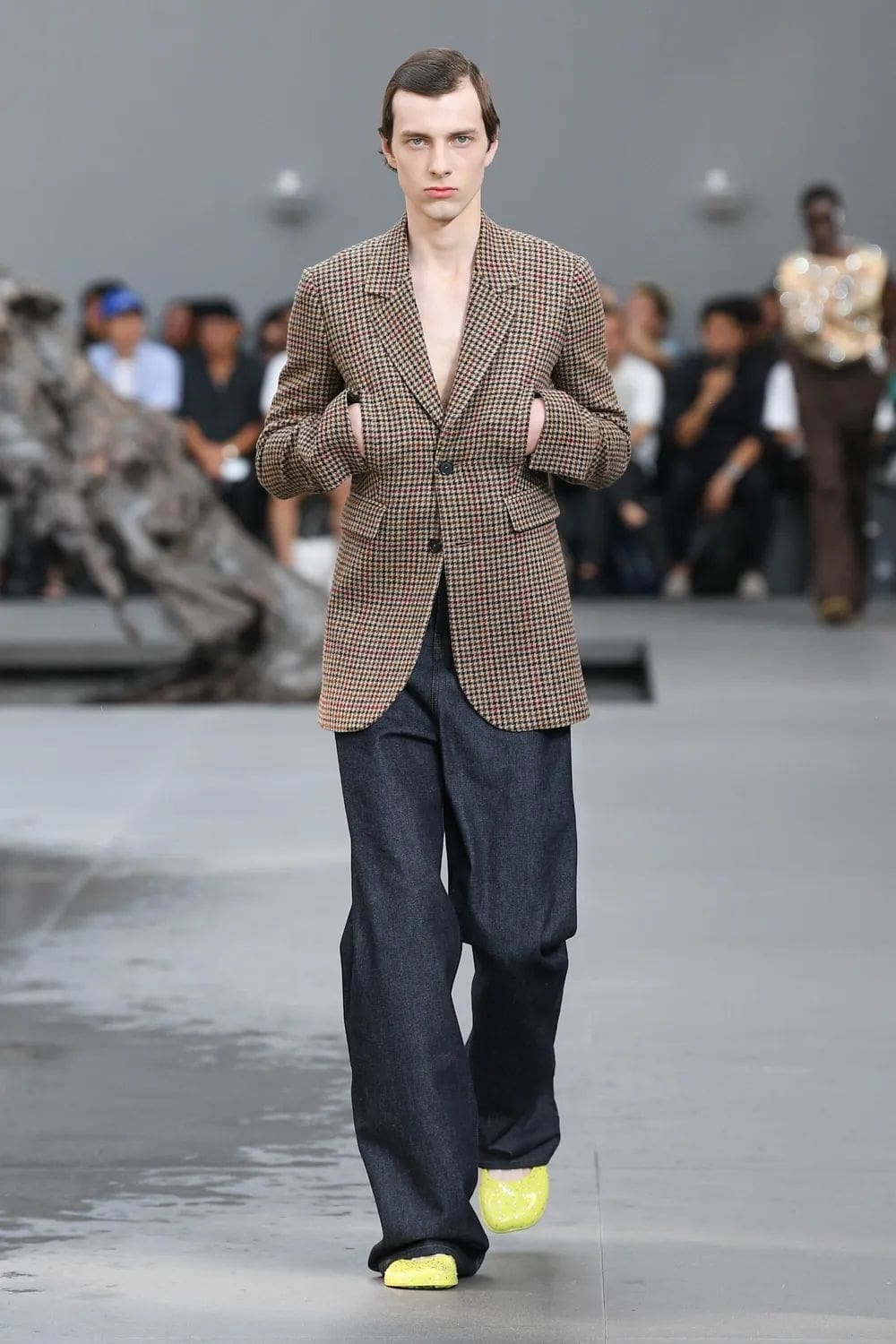 Loewe Homme Printemps Été 2024 Runway Magazine (9)