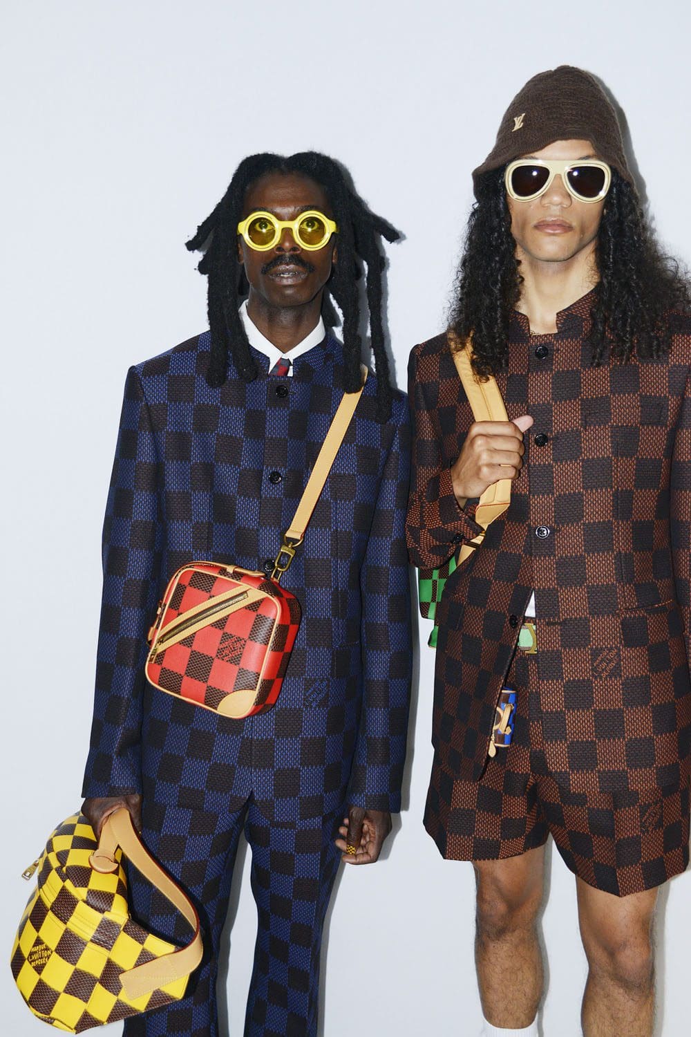 Details und Set von Louis Vuitton von Pharrell Williams Runway Magazin (12)