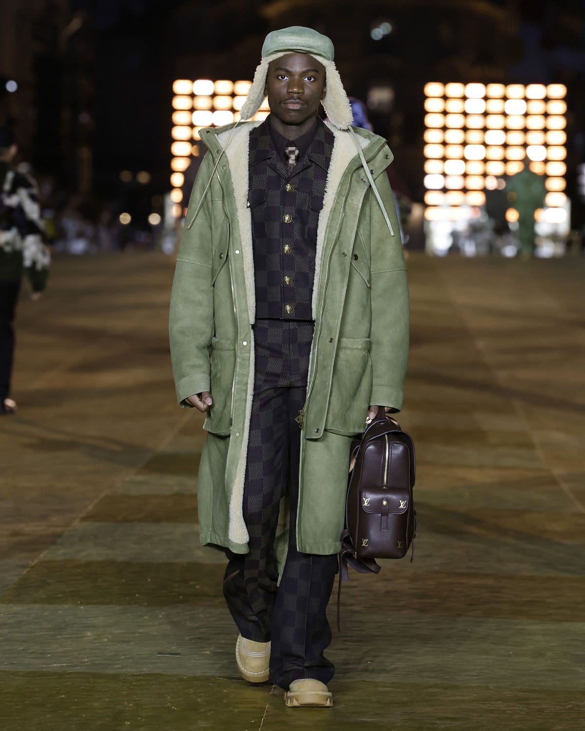 Louis Vuitton от Фаррелла Уильямса Весна-Лето 2024 Runway Журнал (22)