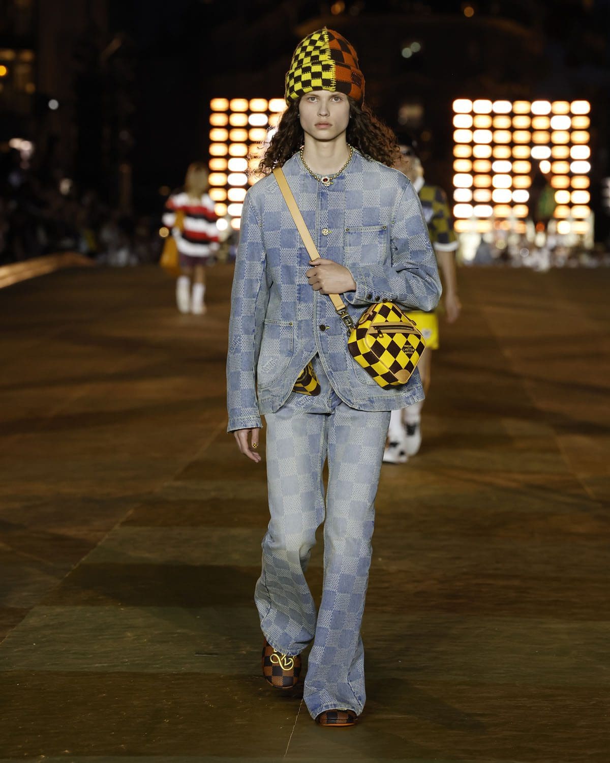 Louis Vuitton от Фаррелла Уильямса Весна-Лето 2024 Runway Журнал (30)