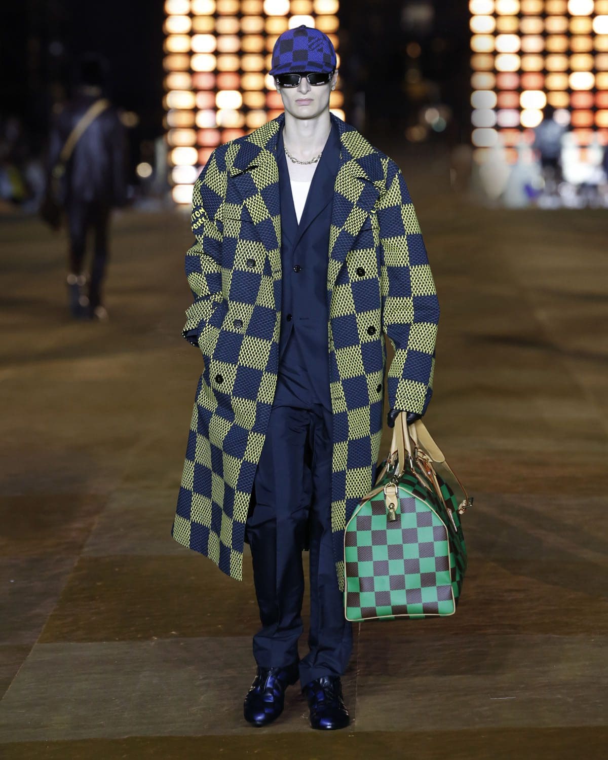 Louis Vuitton от Фаррелла Уильямса Весна-Лето 2024 Runway Журнал (32)