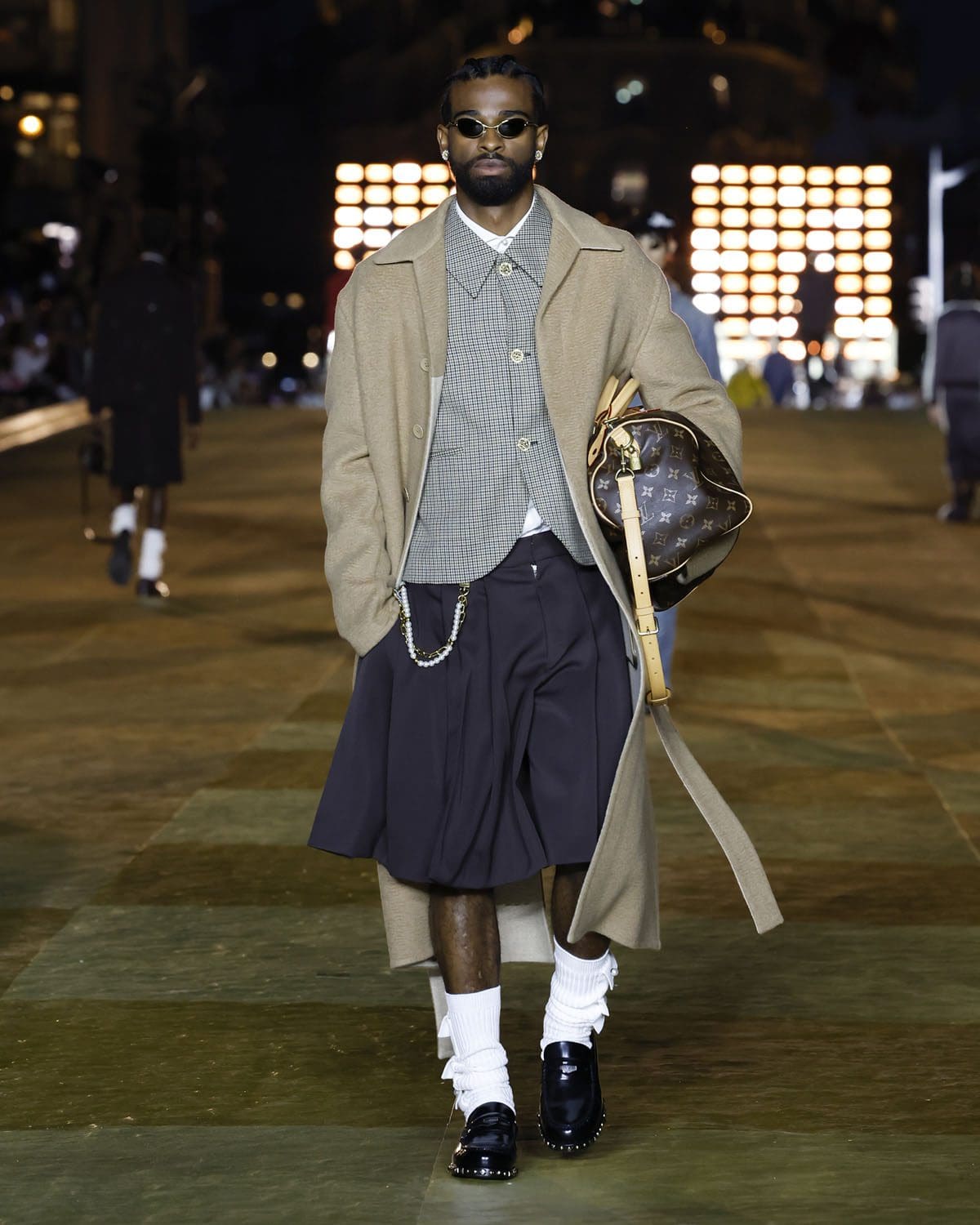 Louis Vuitton от Фаррелла Уильямса Весна-Лето 2024 Runway Журнал (58)