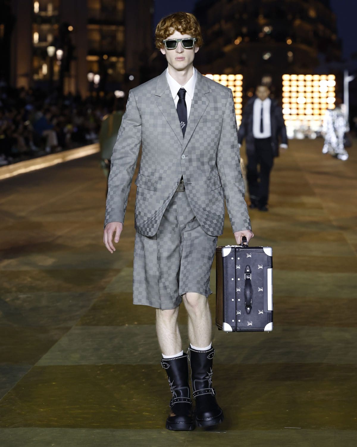 Louis Vuitton от Фаррелла Уильямса Весна-Лето 2024 Runway Журнал (7)