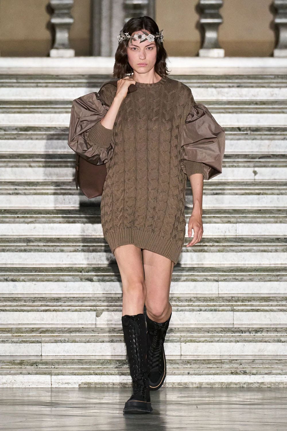 マックスマーラ スプリング 2024 Runway 雑誌(35)