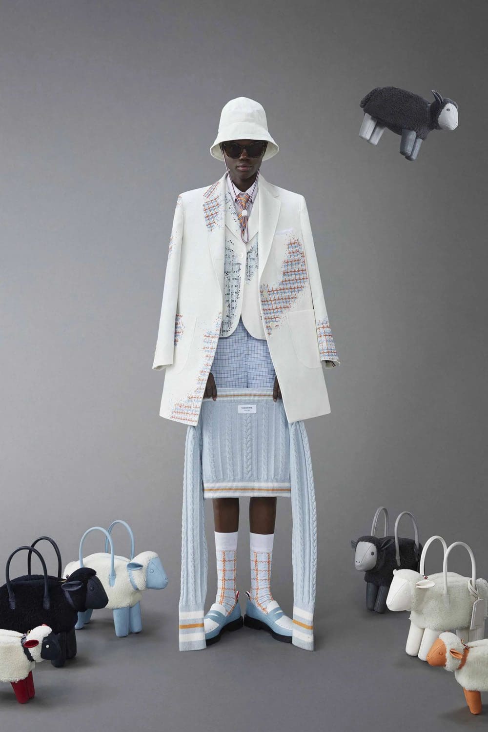Thom Browne Resort 2024 Runway Revista (18)