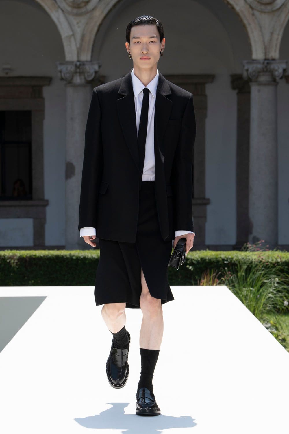 ヴァレンティノ メンズウェア 春夏 2024 Runway 雑誌(8)