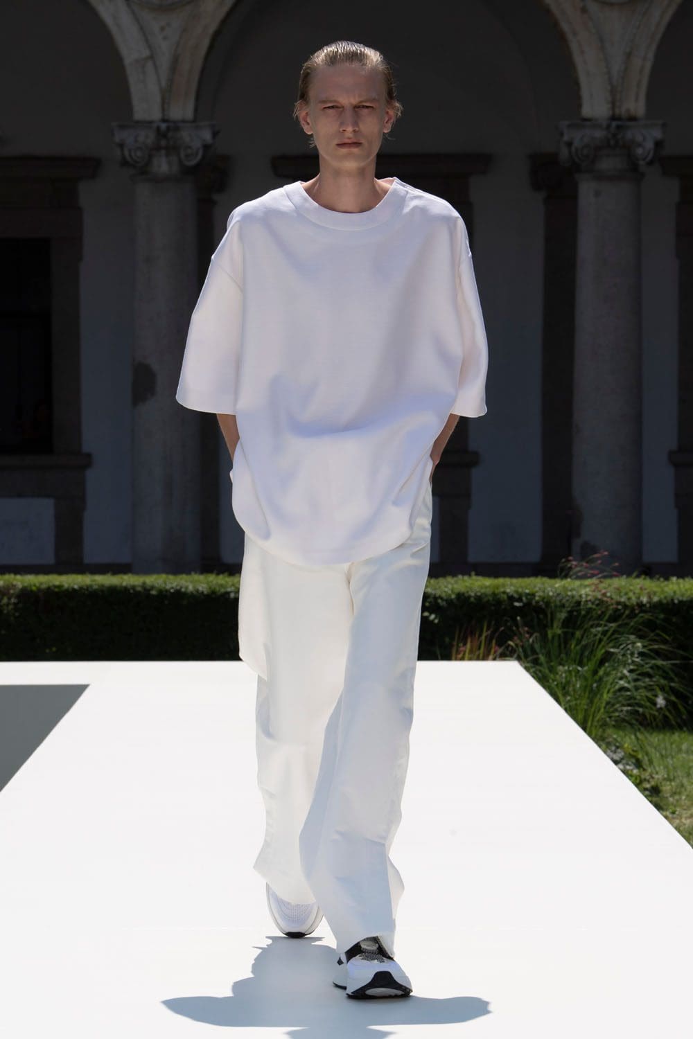 ヴァレンティノ メンズウェア 春夏 2024 Runway 雑誌(9)