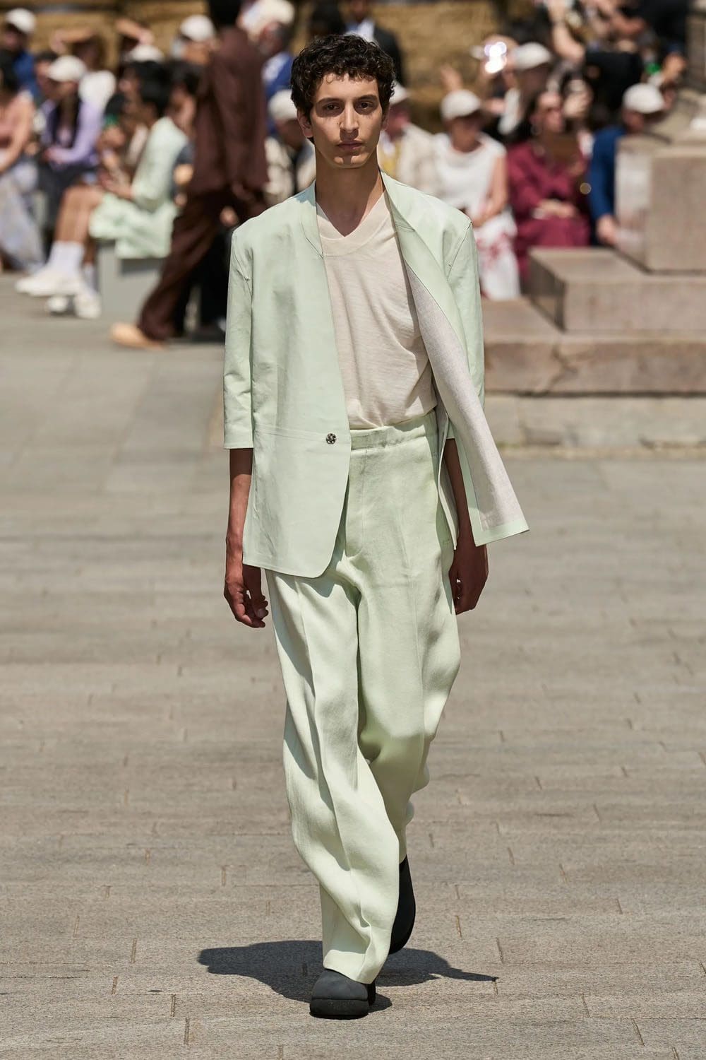 Zegna Frühling Sommer 2024 Runway Magazin (24)