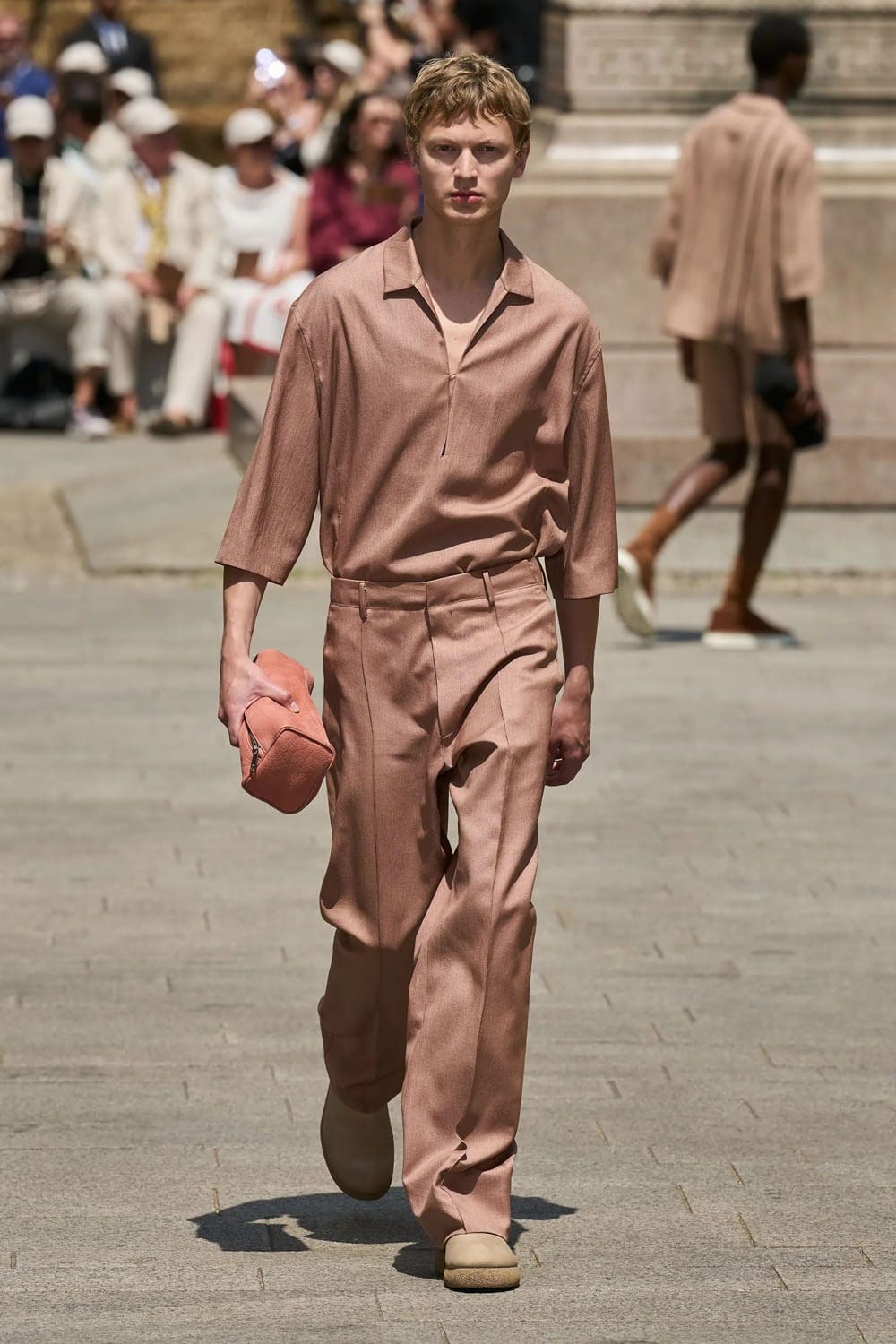 Zegna Frühling Sommer 2024 Runway Magazin (49)