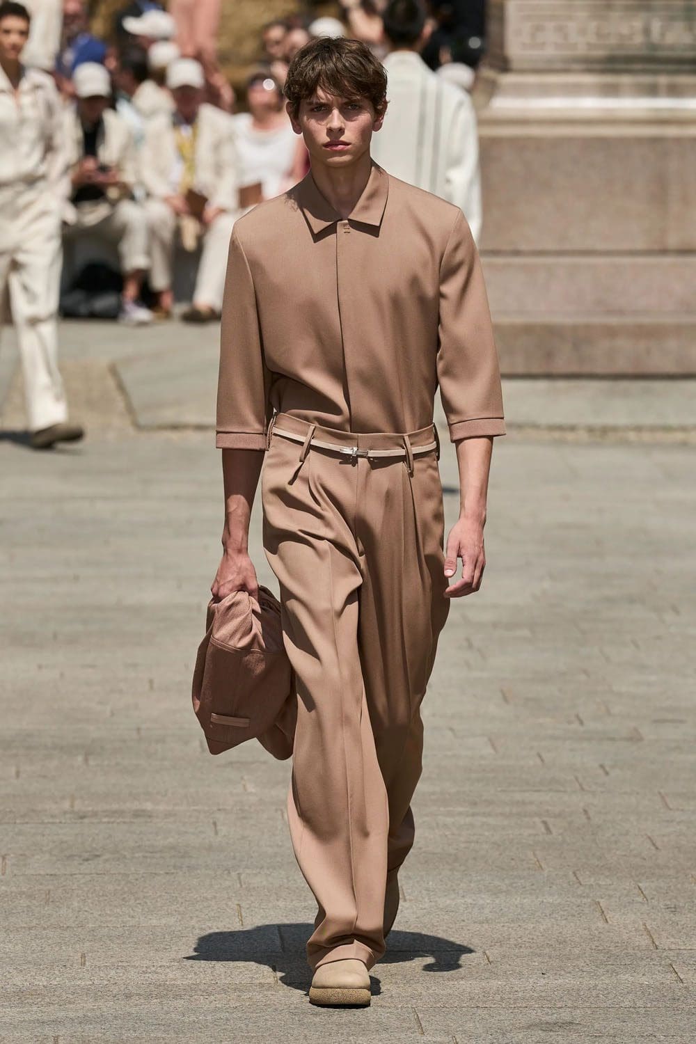 Zegna Frühling Sommer 2024 Runway Magazin (50)