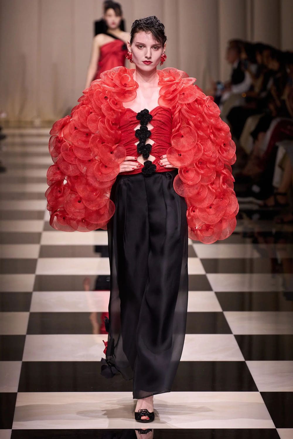 Armani Prive Fall Winter 2023 2024 Haute Couture Runway Magazine (31)