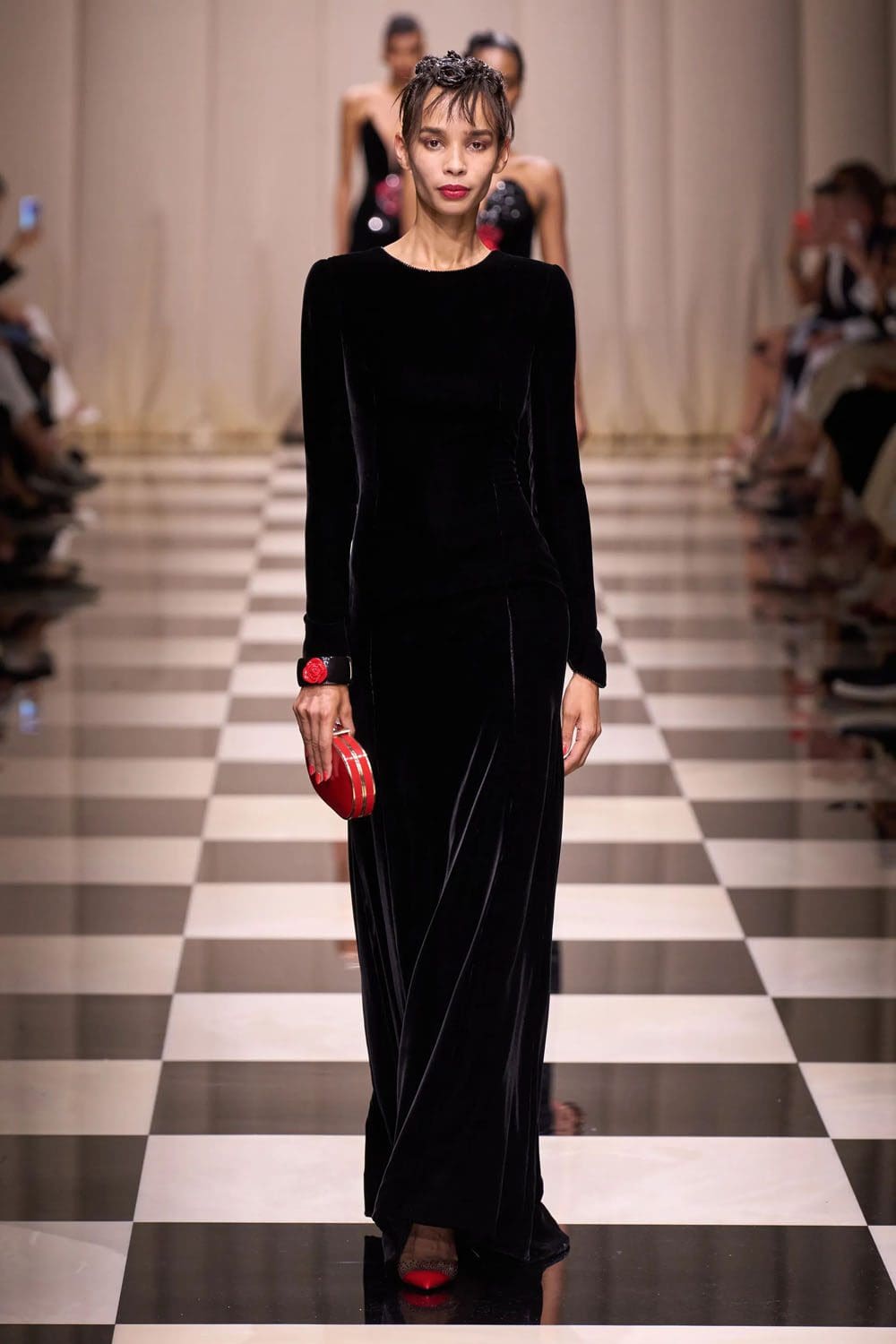 Armani Prive Fall Winter 2023 2024 Haute Couture Runway Magazine (36)