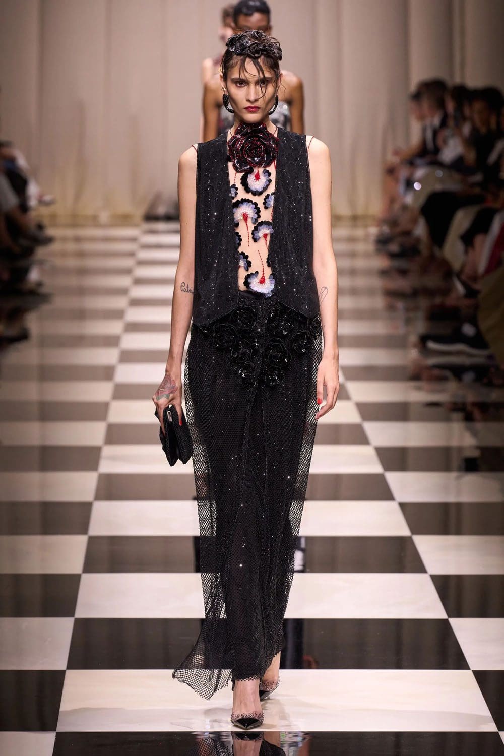 Armani Prive Fall Winter 2023 2024 Haute Couture Runway Magazine (47)