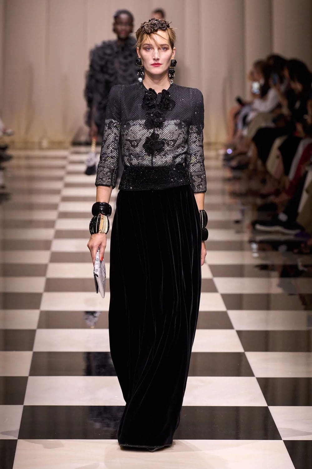 Armani Prive Fall Winter 2023 2024 Haute Couture Runway Magazine (55)