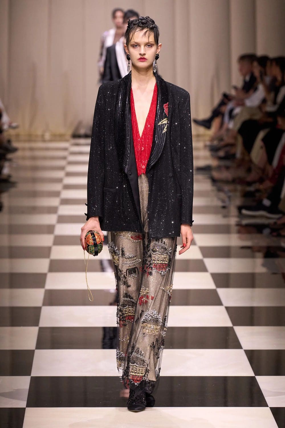 Armani Prive Fall Winter 2023 2024 Haute Couture Runway Magazine (59)
