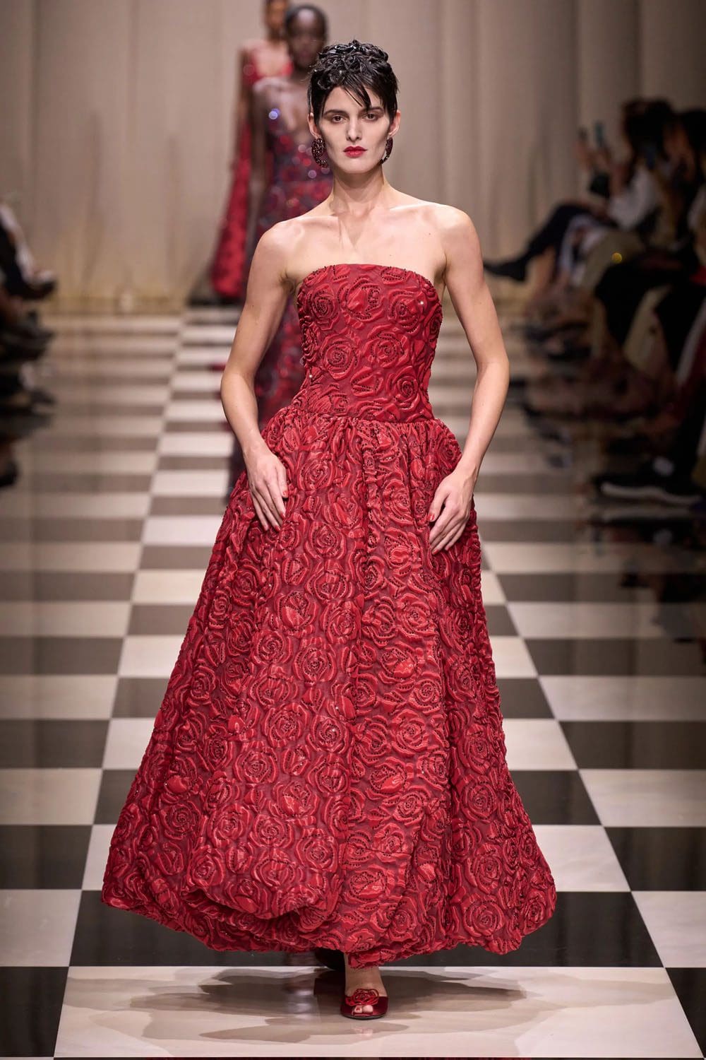 Armani Prive Fall Winter 2023 2024 Haute Couture Runway Magazine (63)