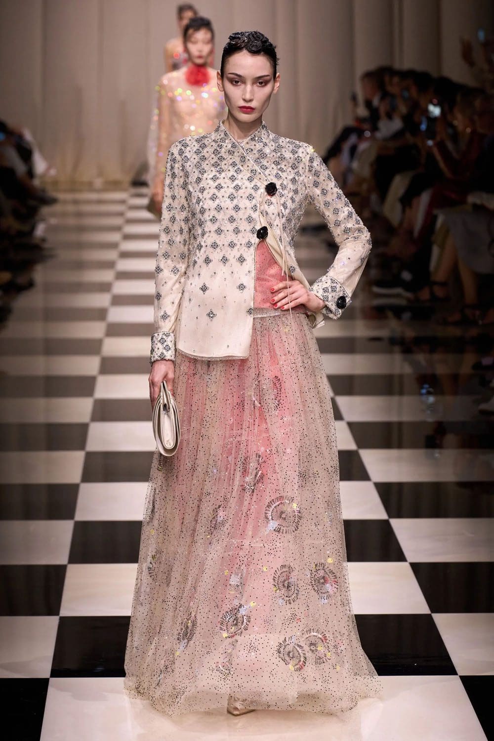 Armani Prive Fall Winter 2023 2024 Haute Couture Runway Magazine (8)