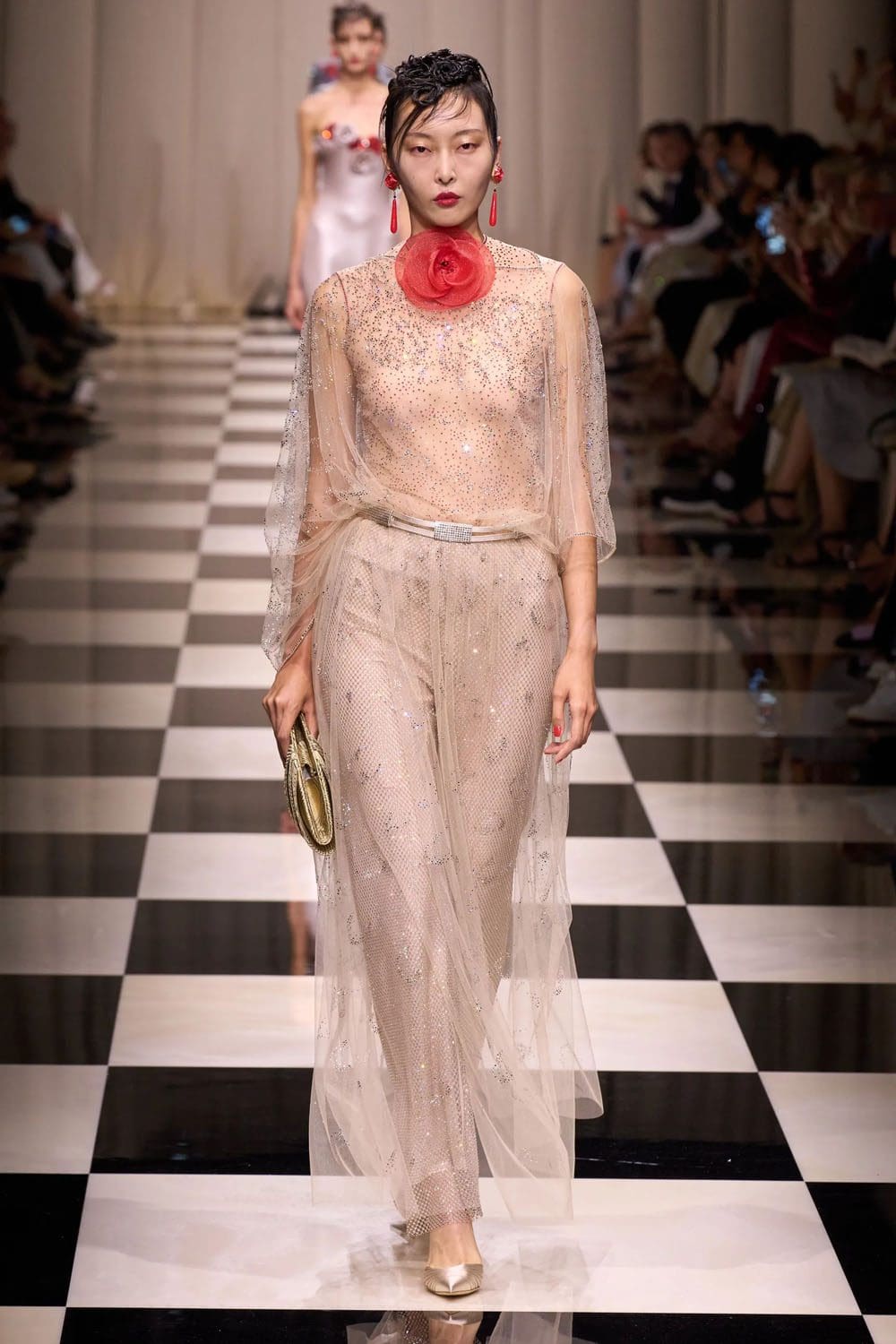 Armani Prive Fall Winter 2023 2024 Haute Couture Runway Magazine (9)
