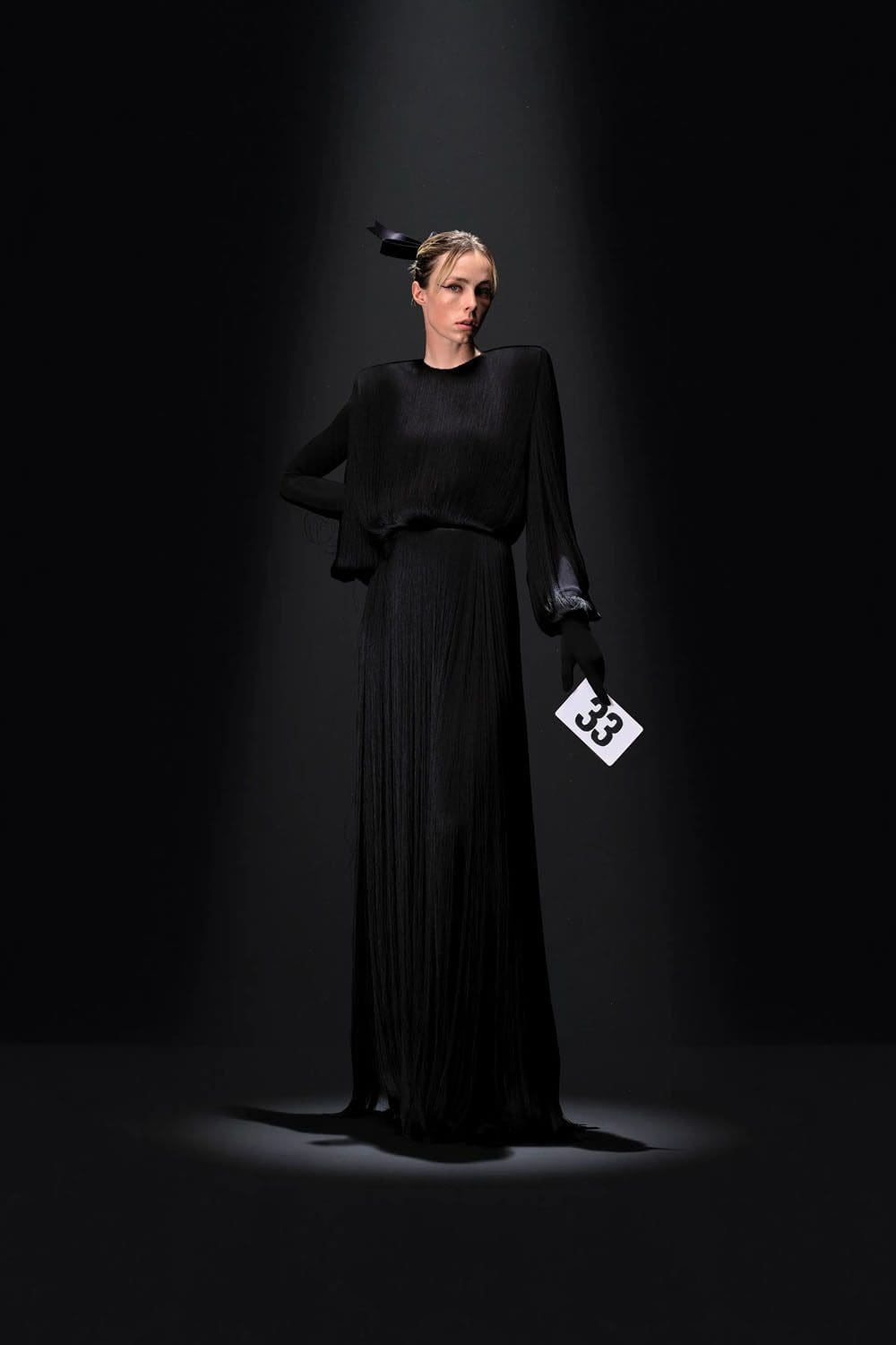 Balenciaga por Demna Couture Outono 2023 24 Runway Revista (33)