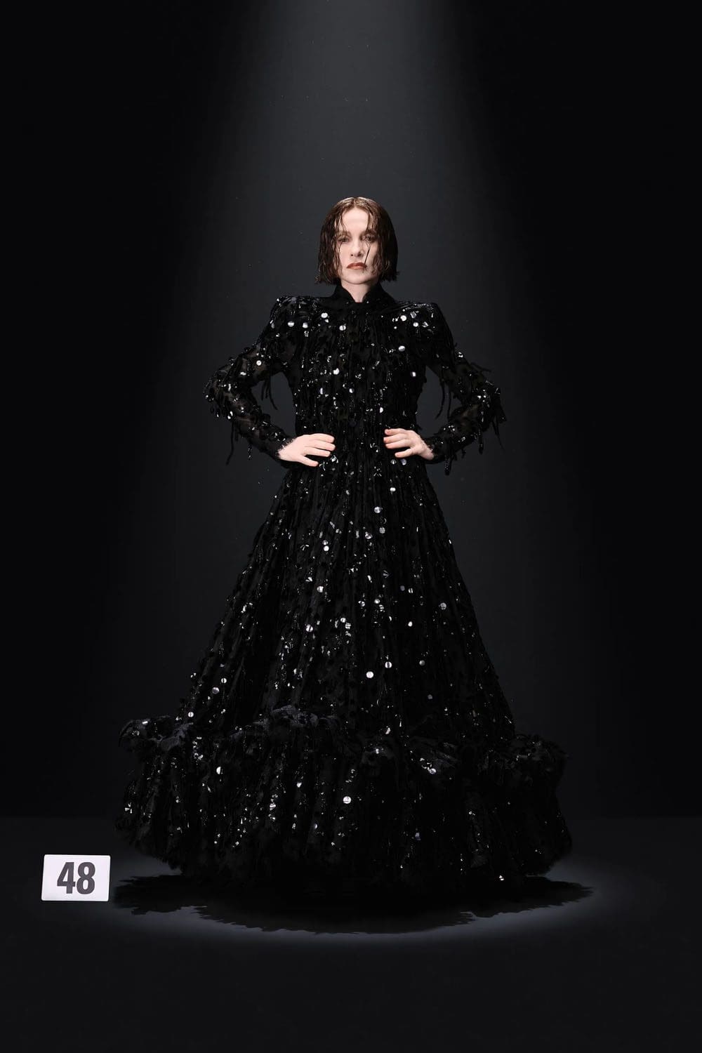 Balenciaga por Demna Couture Outono 2023 24 Runway Revista (48)