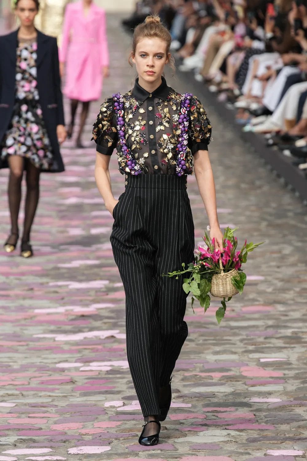 Chanel Haute Couture Fall Winter 2023 2024 Runway Magazine (16)