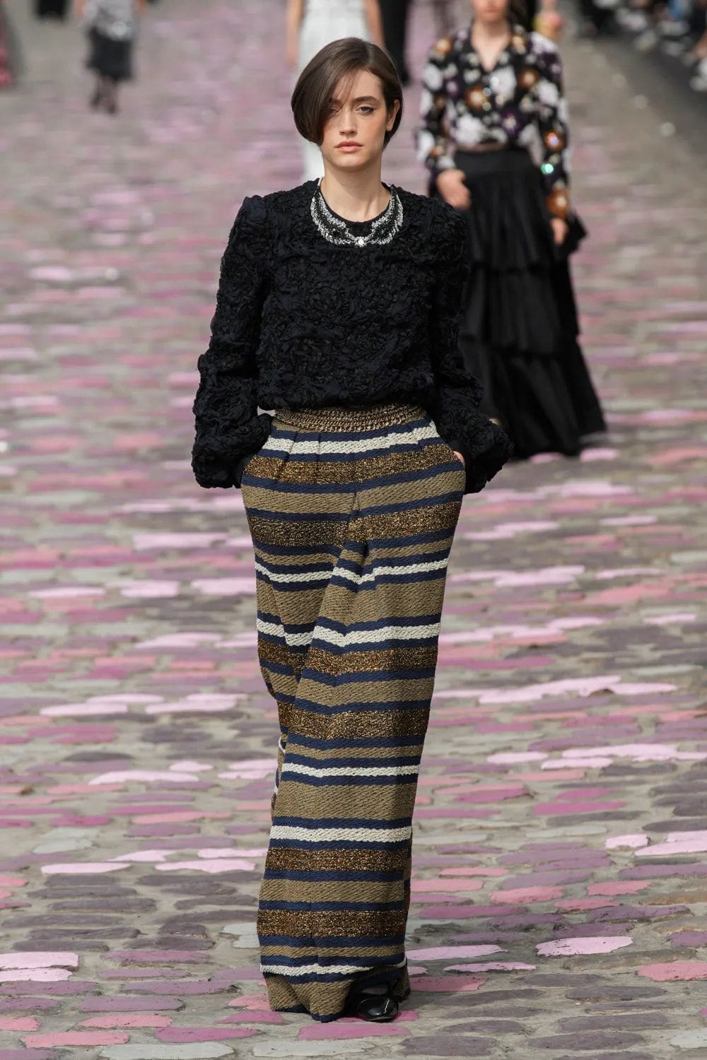 Chanel Haute Couture Fall Winter 2023 2024 Runway Magazine (40)