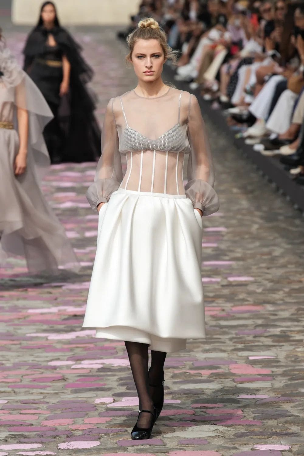 Chanel Haute Couture Fall Winter 2023 2024 Runway Magazine (45)