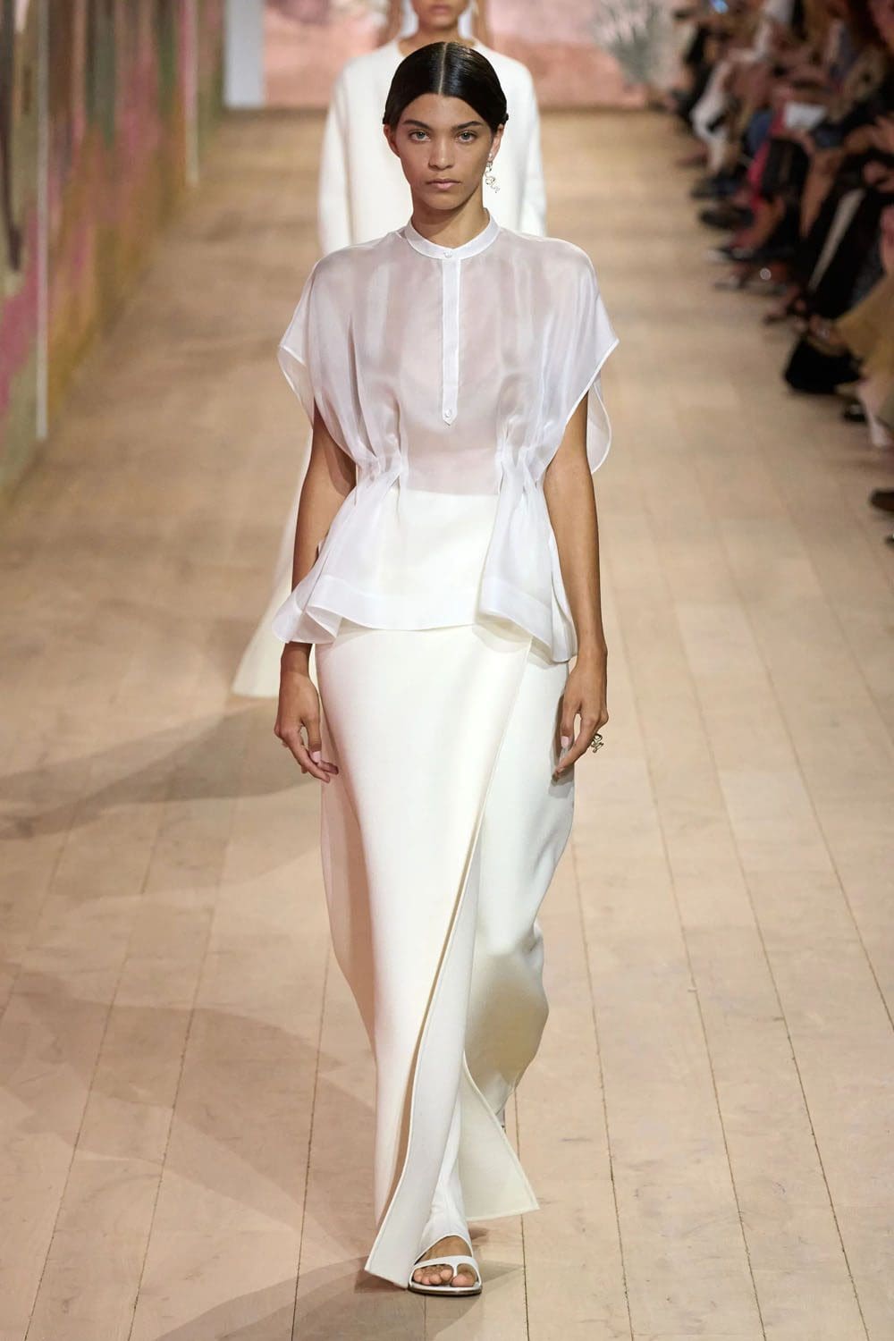 Dior Automne Hiver 2023 2024 Haute Couture Runway Magazine (3)