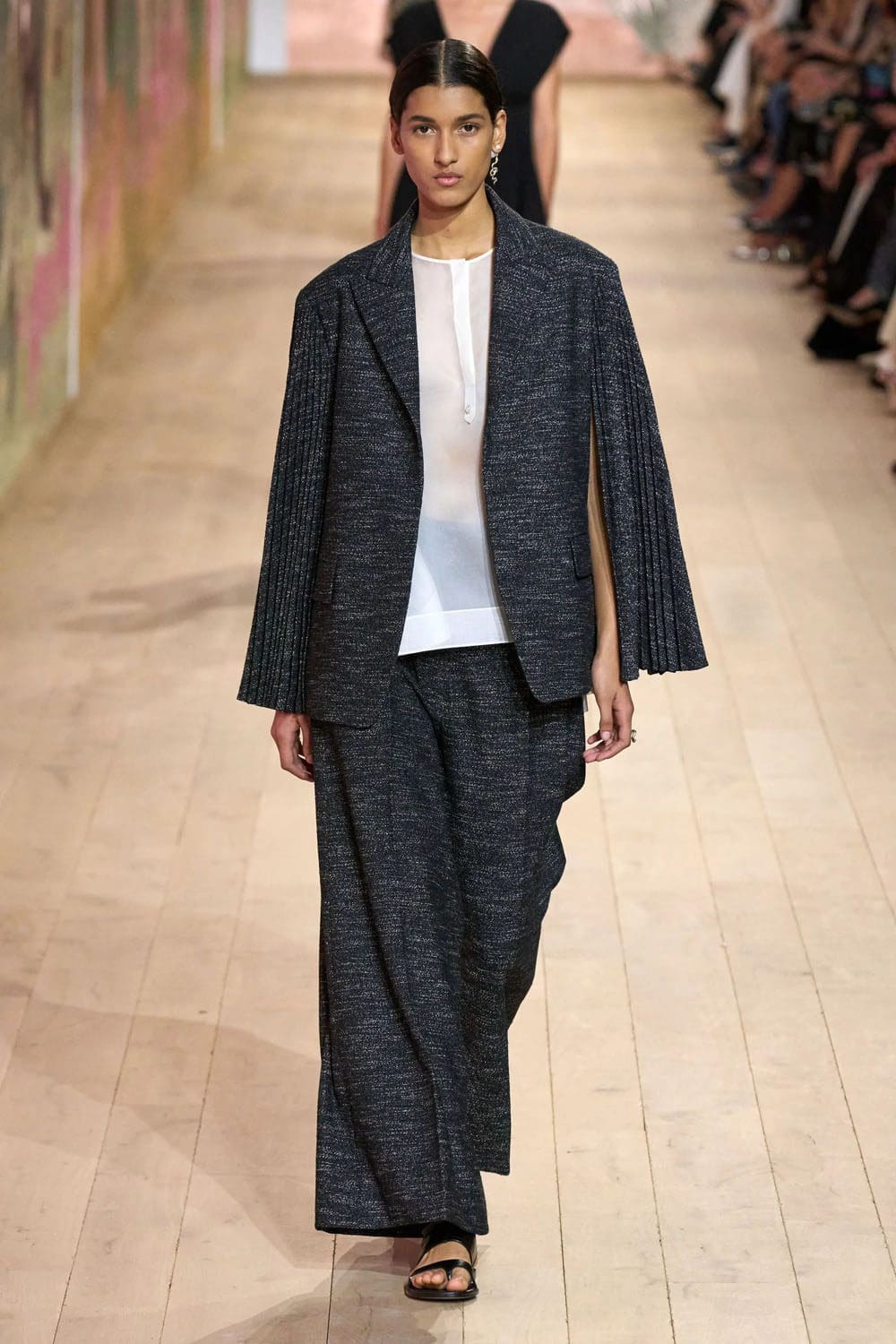 Dior Automne Hiver 2023 2024 Haute Couture Runway Magazine (31)