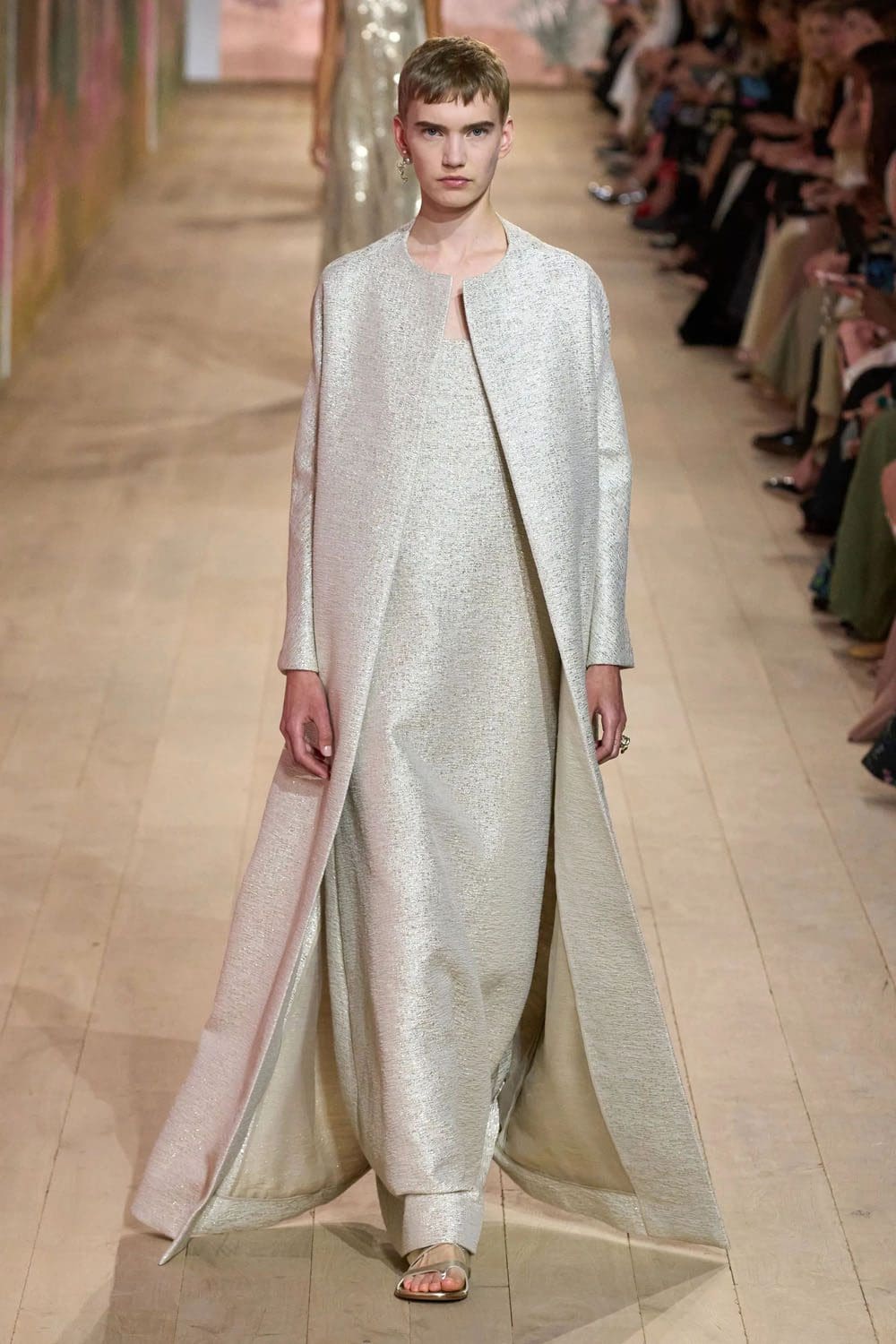 Dior Automne Hiver 2023 2024 Haute Couture Runway Magazine (55)