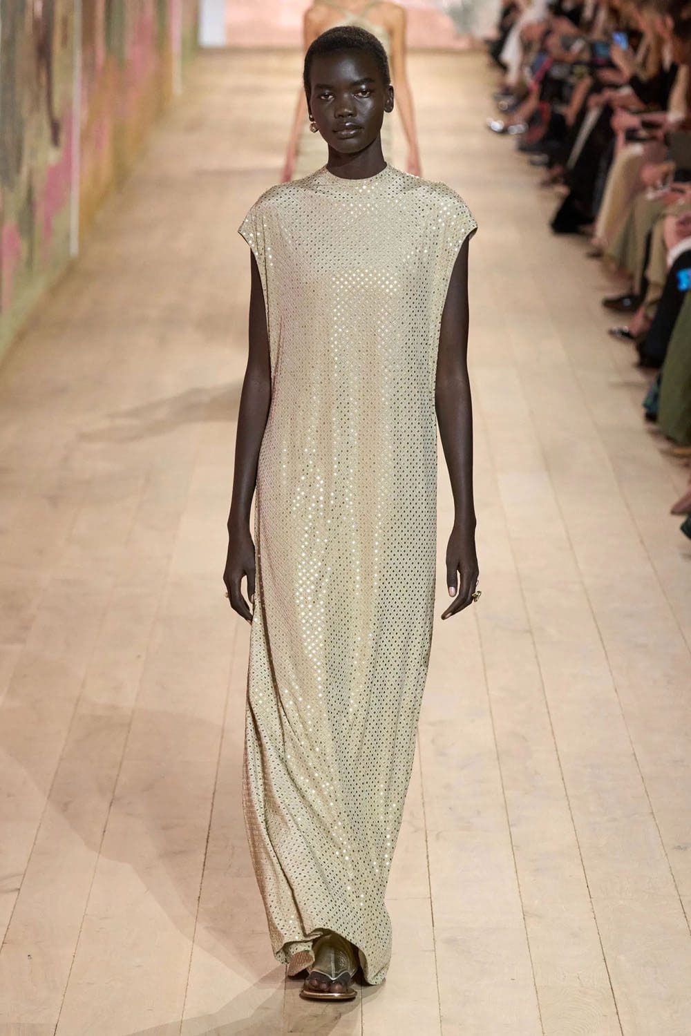 Dior Automne Hiver 2023 2024 Haute Couture Runway Magazine (58)