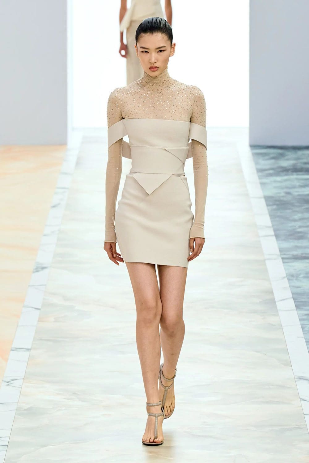 Fendi Couture Autunno 2023 24 Runway Magazine (13)