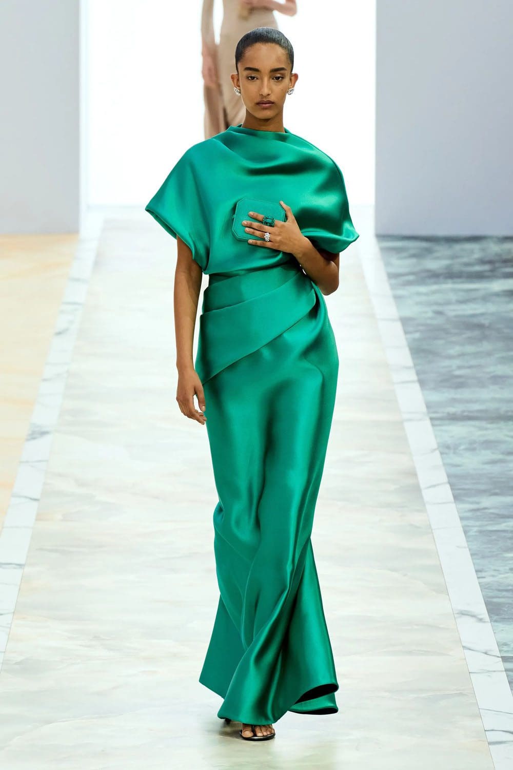 Fendi Couture Autunno 2023 24 Runway Magazine (2)
