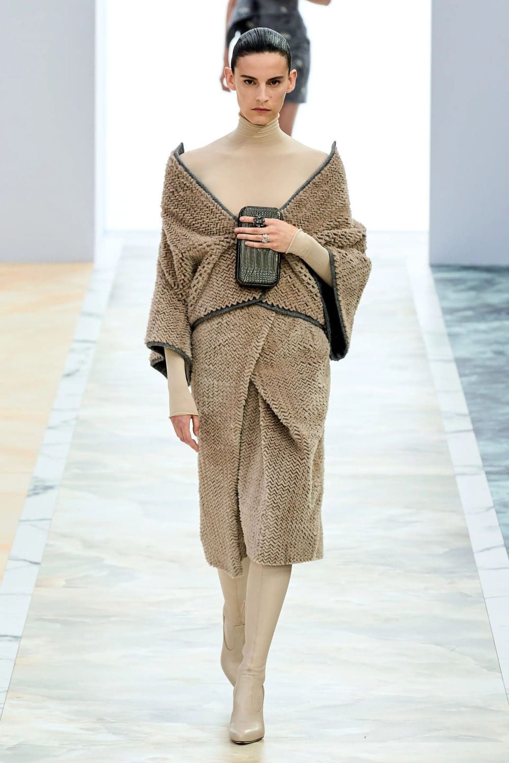 Fendi Couture Autunno 2023 24 Runway Magazine (23)