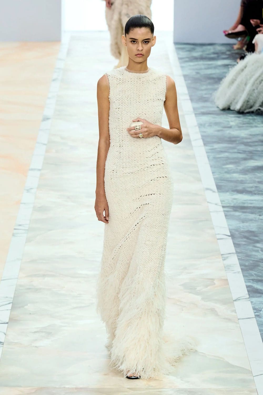 Fendi Couture Autunno 2023 24 Runway Magazine (30)