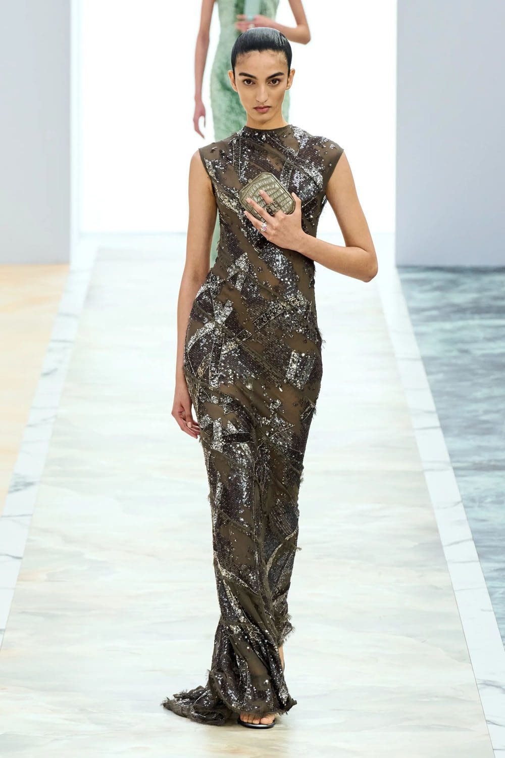 Fendi Couture Autunno 2023 24 Runway Magazine (33)