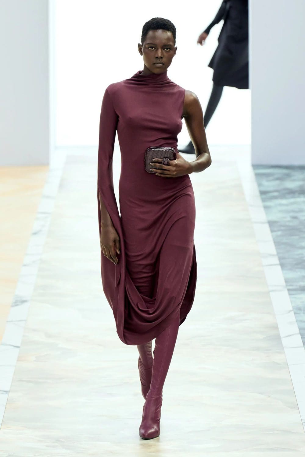 Fendi Couture Autunno 2023 24 Runway Magazine (7)