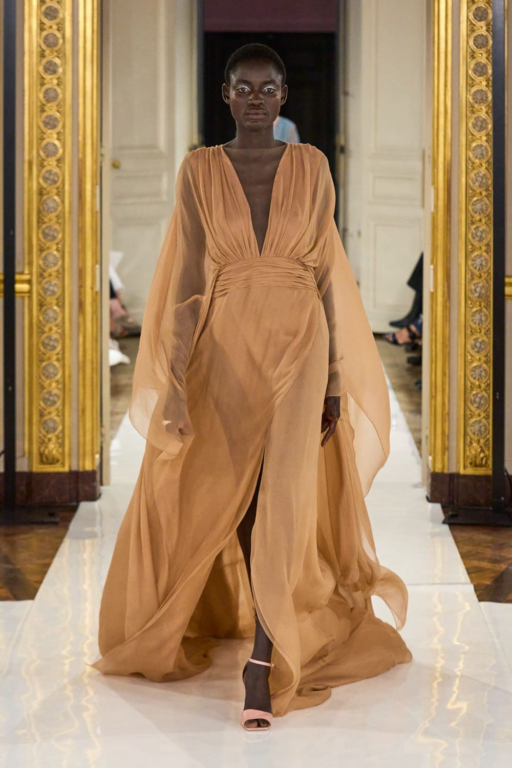 Natan 秋冬高级时装 2023 2024 Runway 杂志(2)