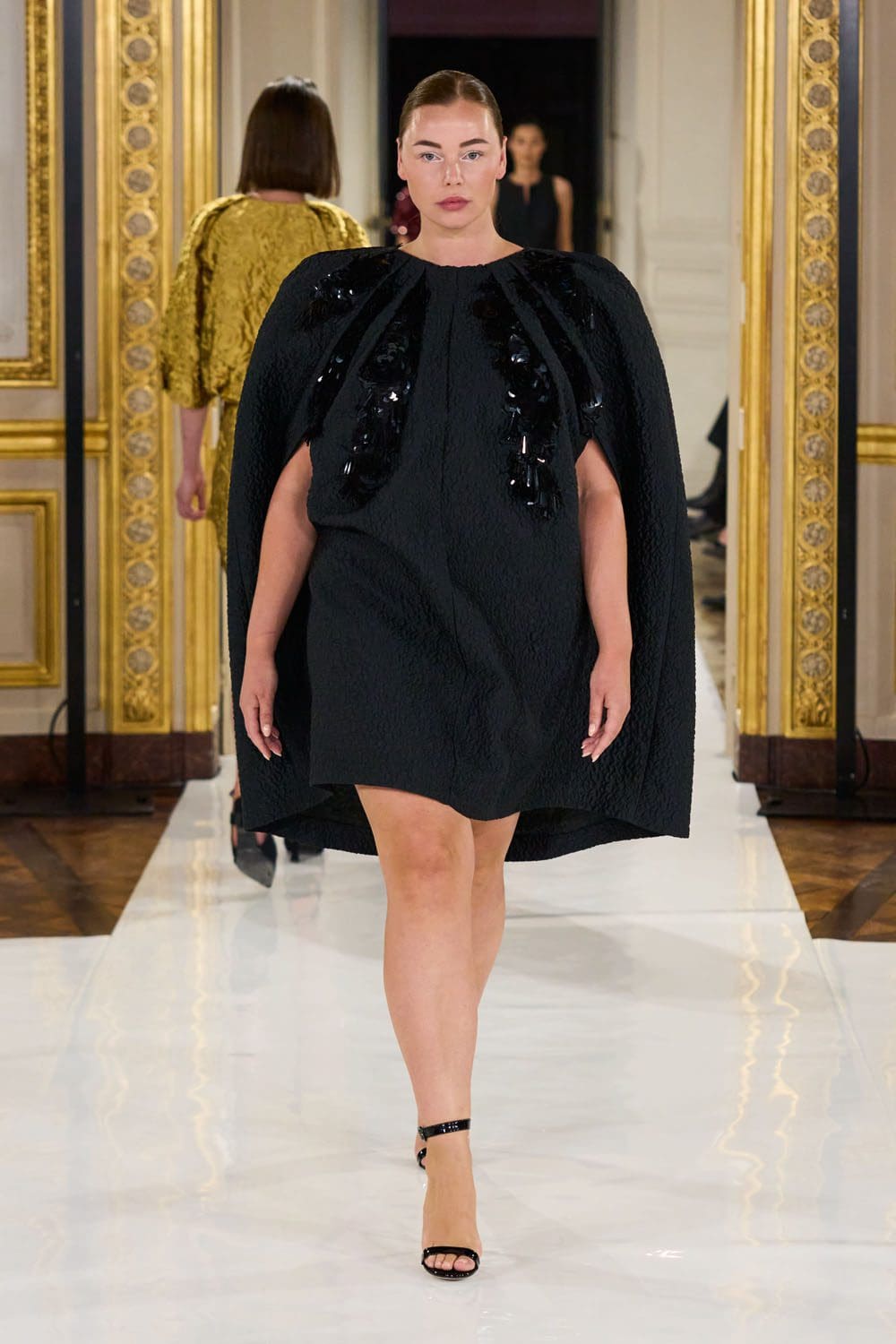 Natan 秋冬高级时装 2023 2024 Runway 杂志(36)