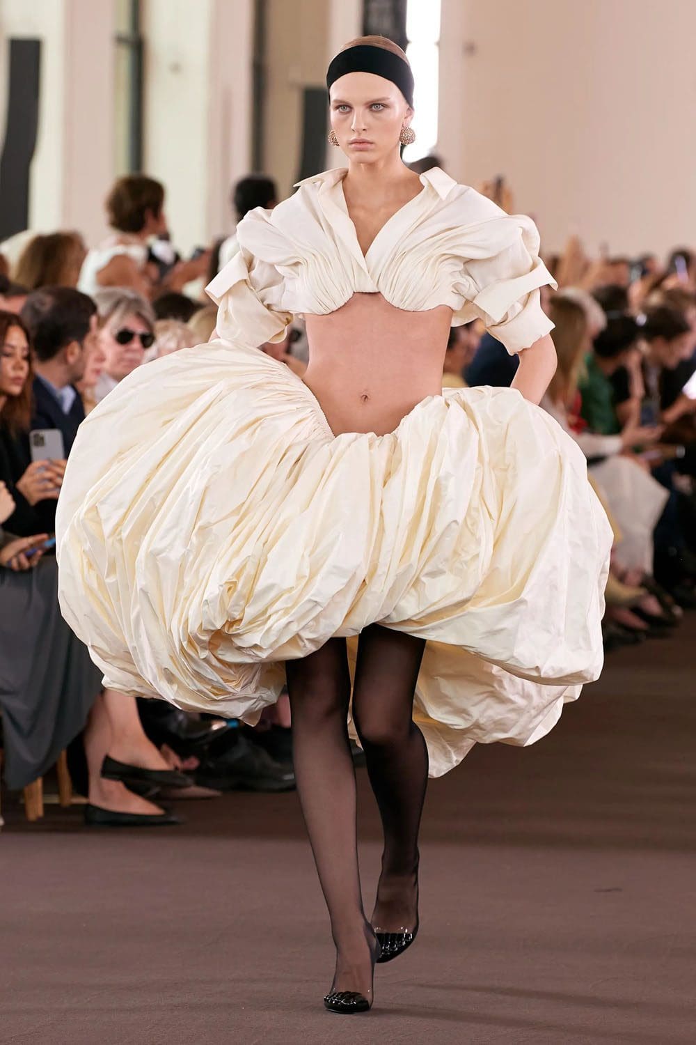 Schiaparelli Haute Couture Fall Winter 2023 2024 Runway Magazine (12)