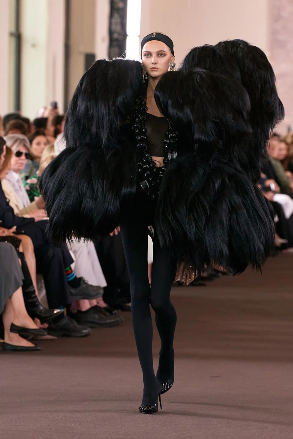 Schiaparelli Haute Couture Fall Winter 2023 2024 Runway Magazine (16)