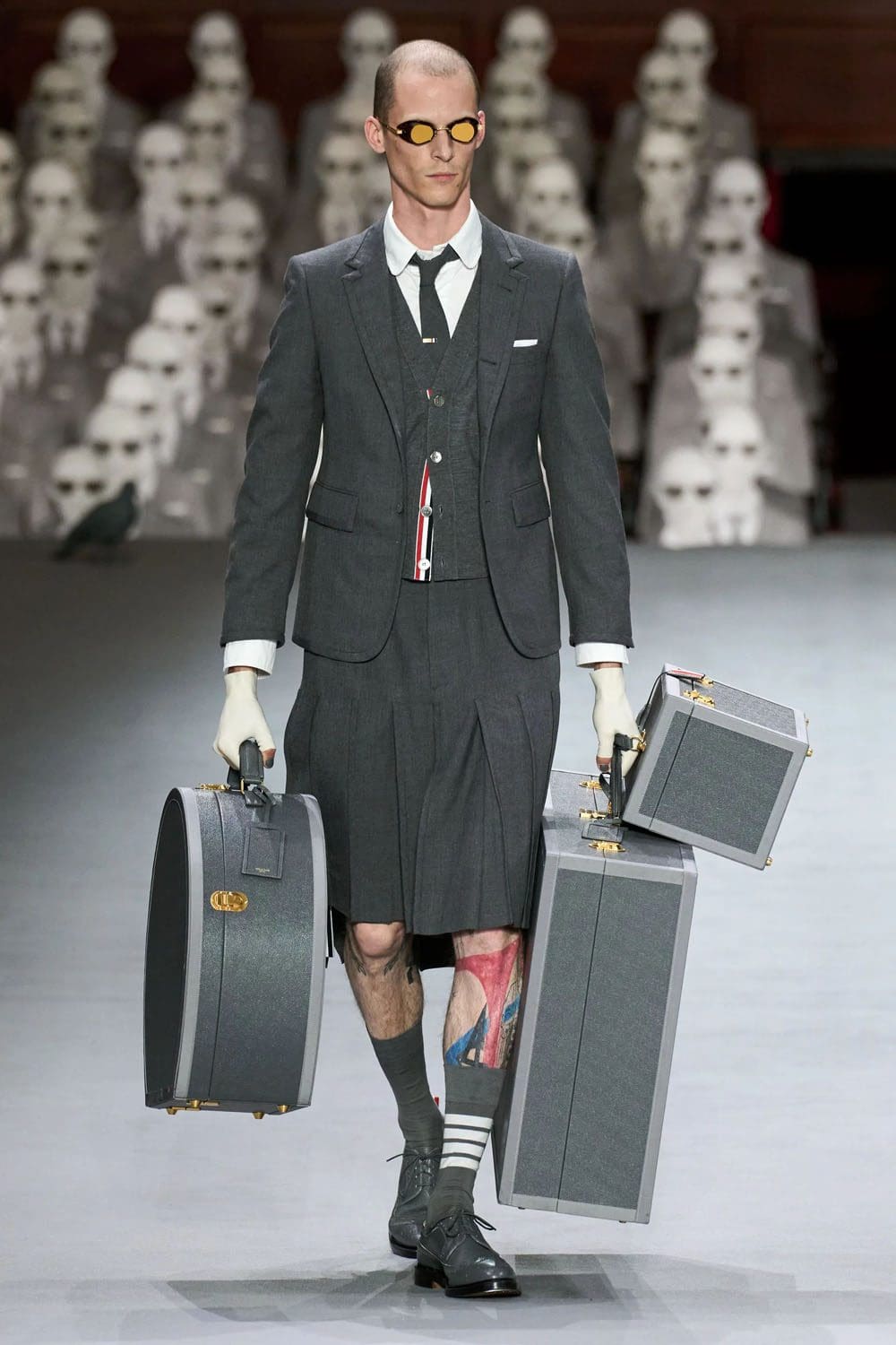 Thom Browne Couture Herbst 2023 2024 Runway Magazin (1)