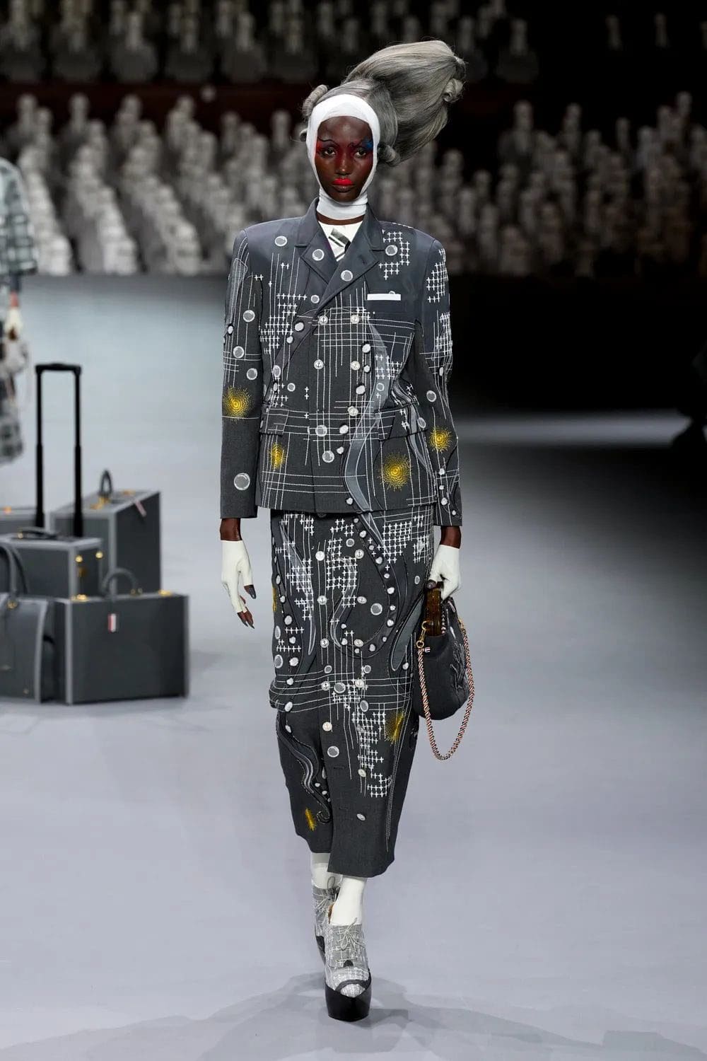 Thom Browne Couture Herbst 2023 2024 Runway Magazin (23)