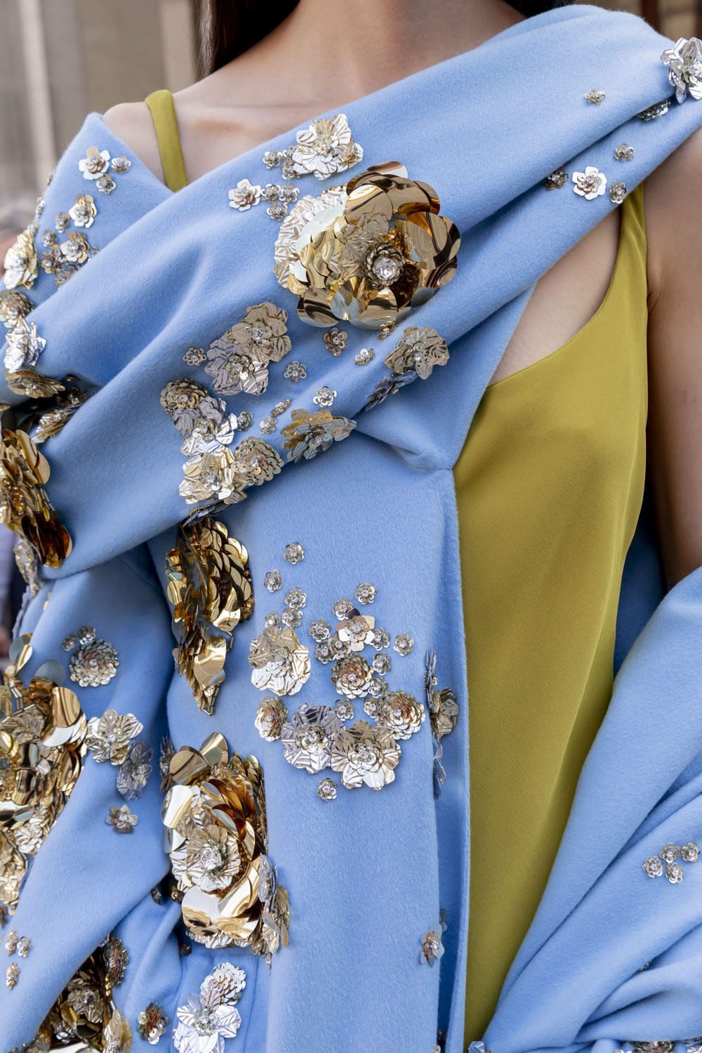 Valentino Haute Couture Осень 2023 2024 Подробности за кулисами Runway Журнал (12)