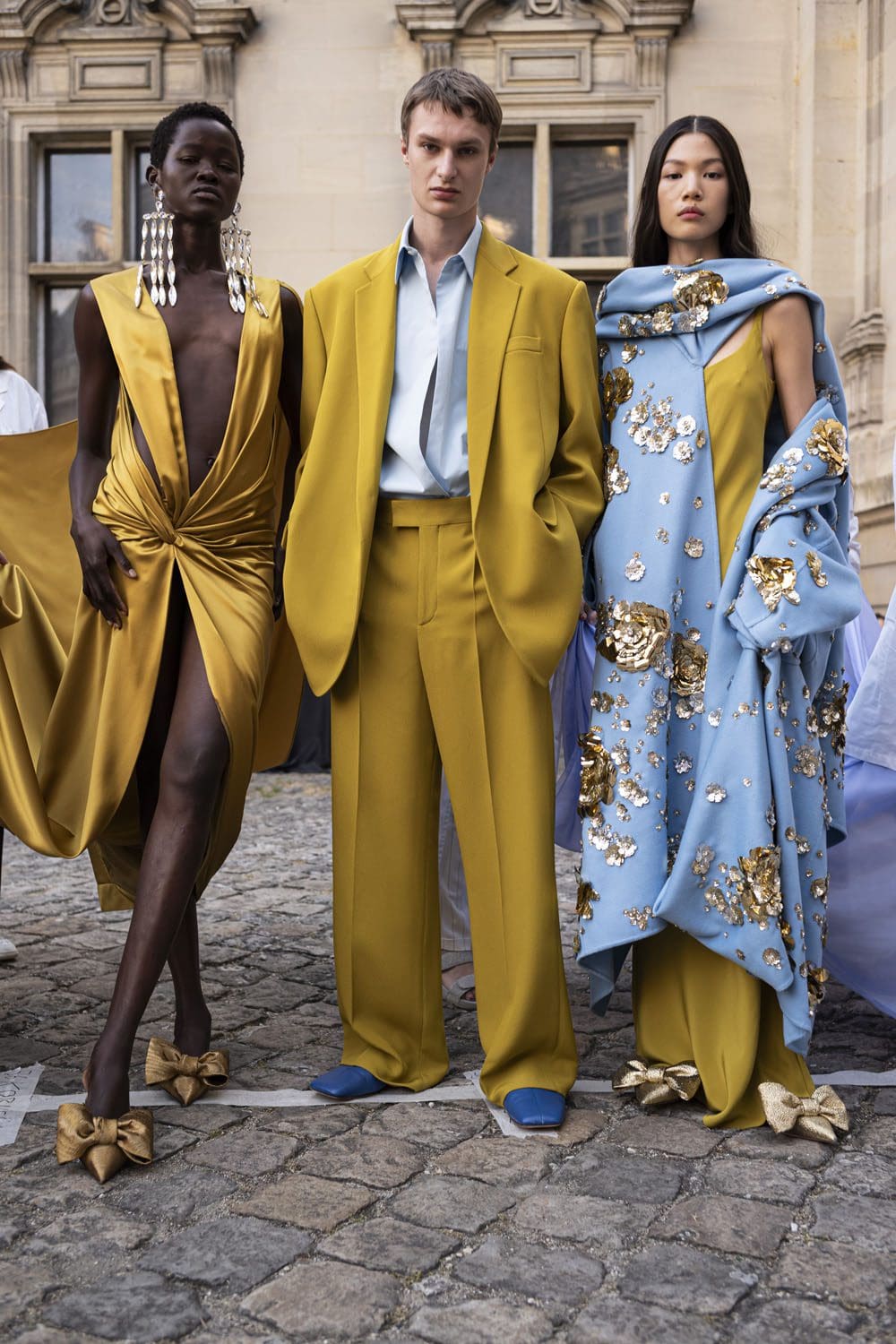 Valentino Haute Couture Осень 2023 2024 Подробности за кулисами Runway Журнал (77)