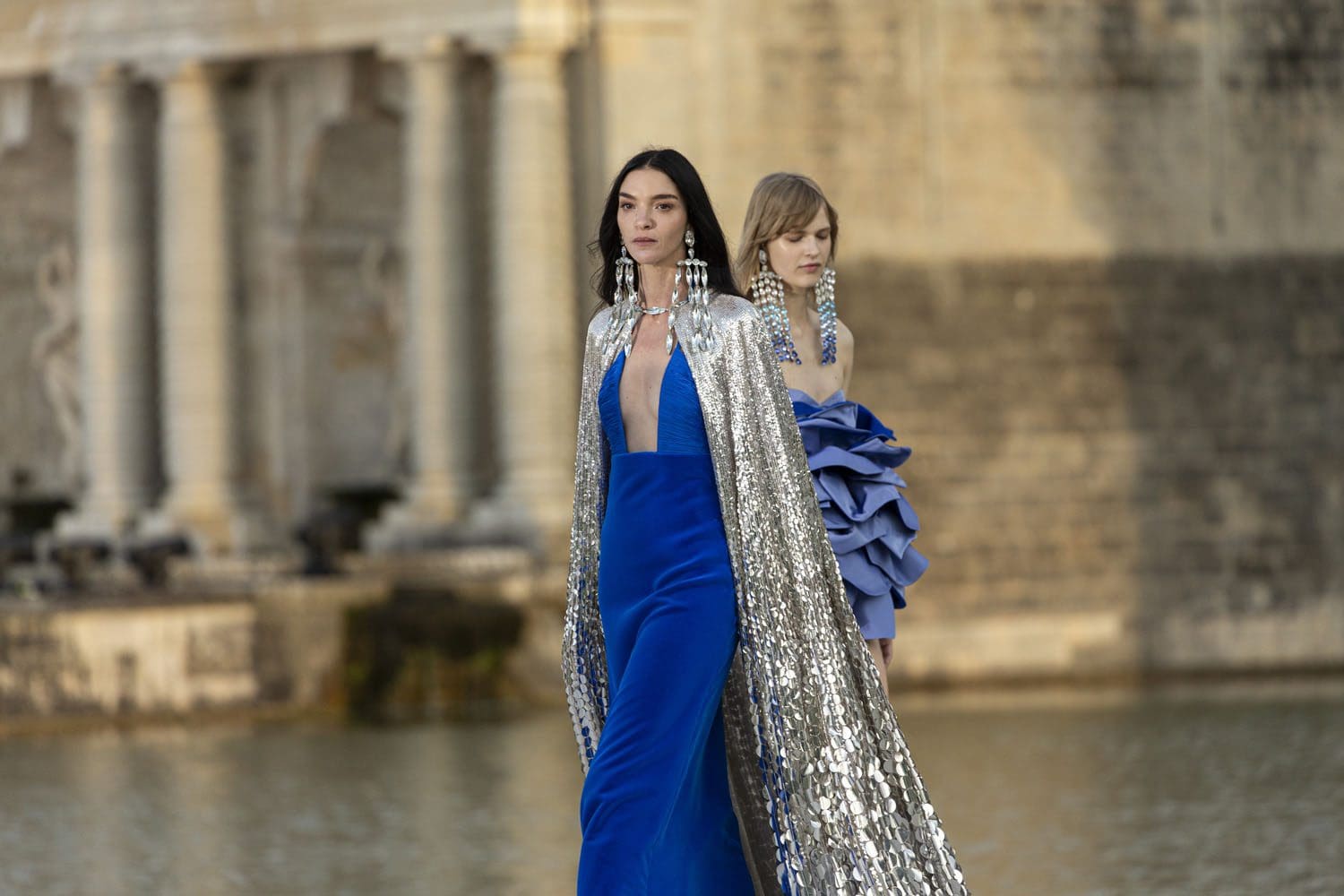 Valentino Alta Costura Otoño Invierno 2023 2024 Finale Runway Revista (5)