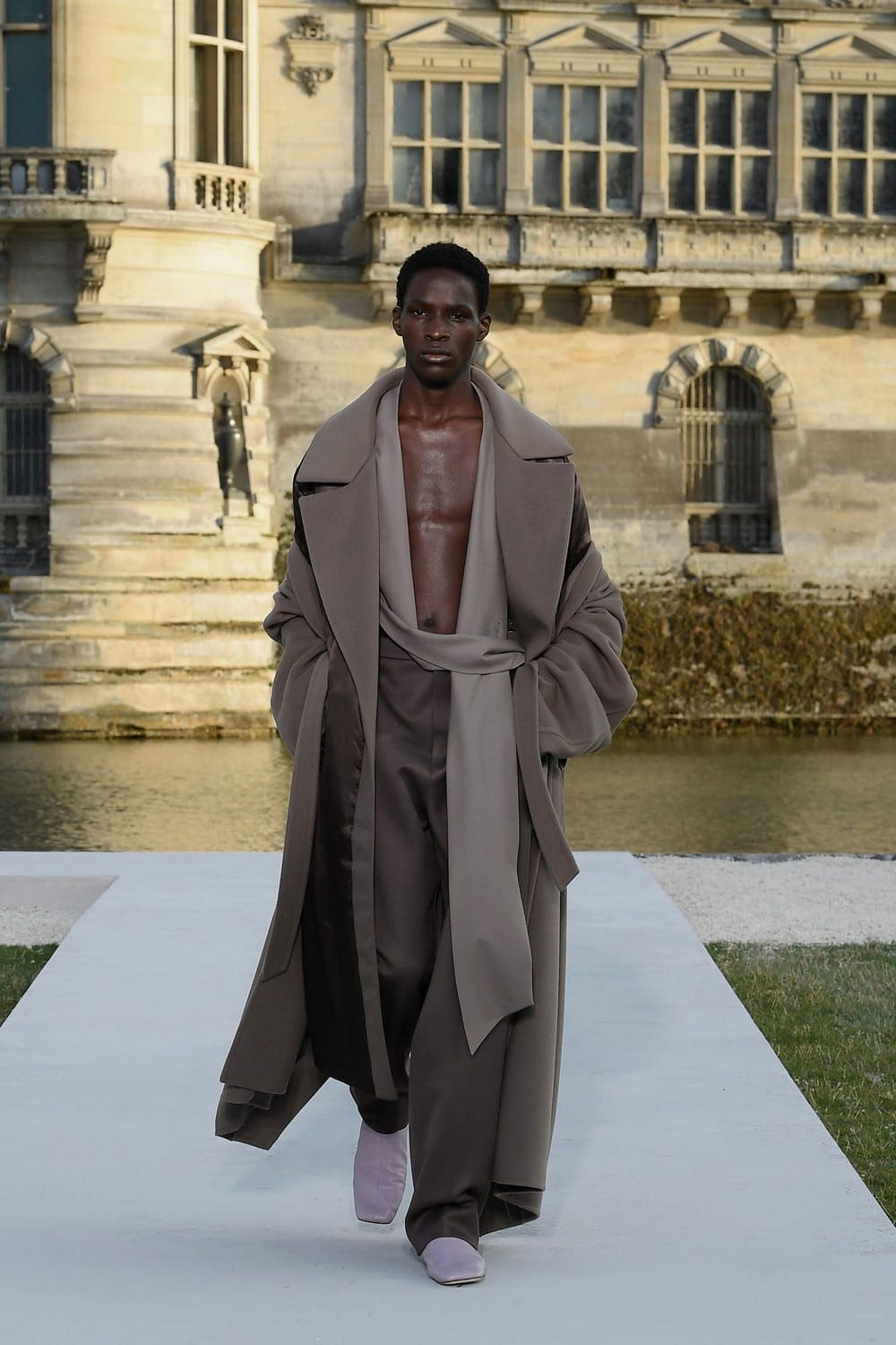 Valentino Alta Costura Otoño Invierno 2023 2024 Runway Revista (19)