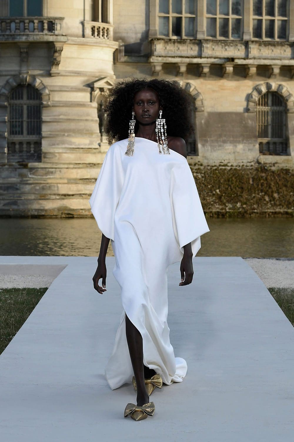 Valentino Alta Costura Otoño Invierno 2023 2024 Runway Revista (4)