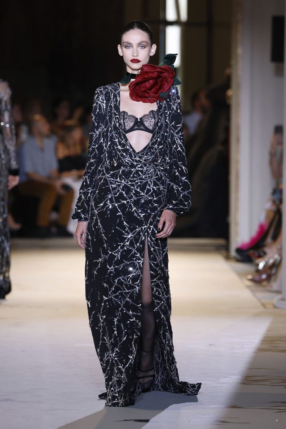 Zuhair Murad Haute Couture Automne 2023 2024 Runway Magazine (24)